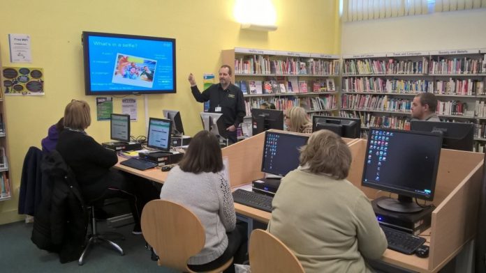 Learning digital skills at a South Gloucestershire Online Centre
