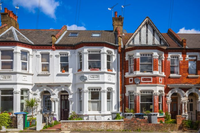 ypical British terraced houses