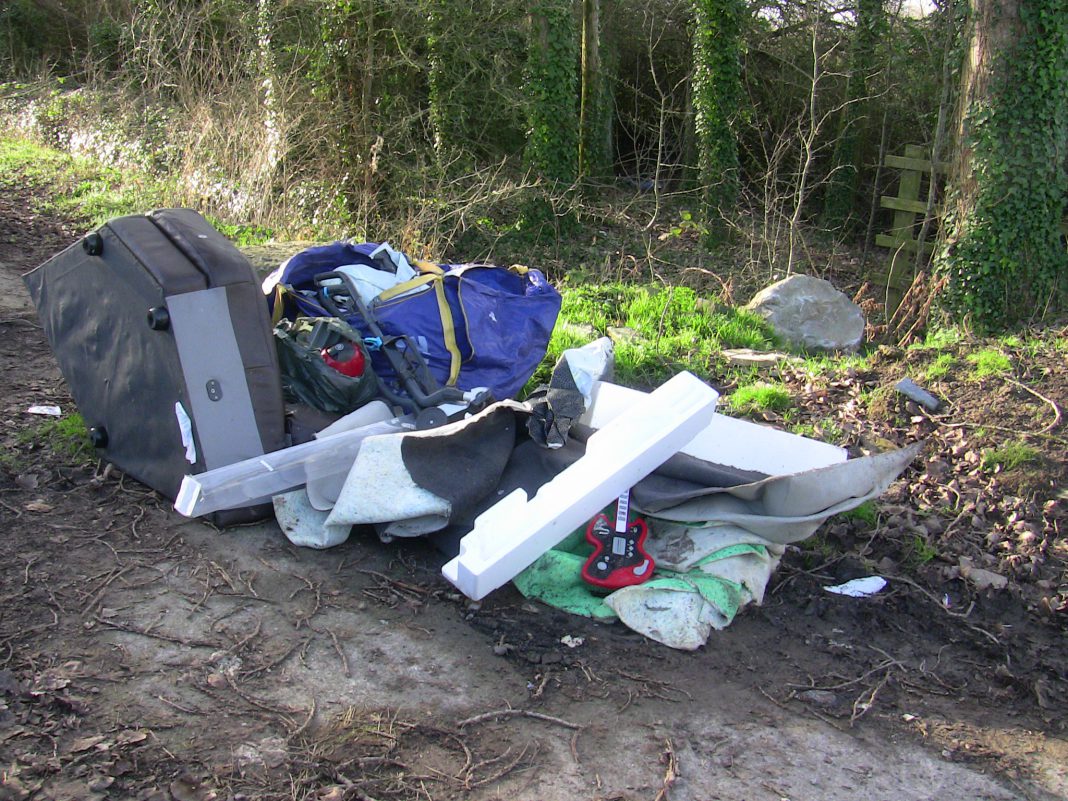 Severn Beach fly-tip 1