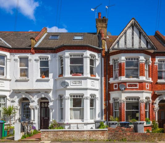 ypical British terraced houses