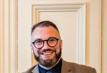Cllr Simon Johnson