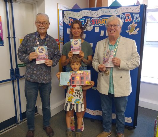 Children in South Gloucestershire invited to join the 2026 Summer Reading Challenge Chair of South Gloucestershire Council, councillor Adrian Rush (right) is joined by a family (centre) and member of staff (left), at Emersons Green Library to mark the launch of the Summer Reading Challenge 2026.